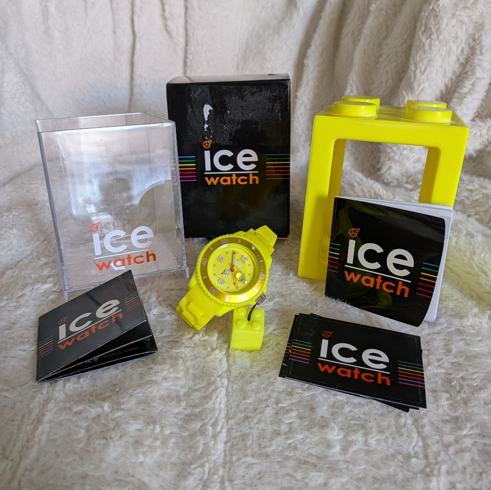 Ice Watch  - Flashy Yellow Dial Silicone Strap Unisex Watch - Picture 5 of 10
